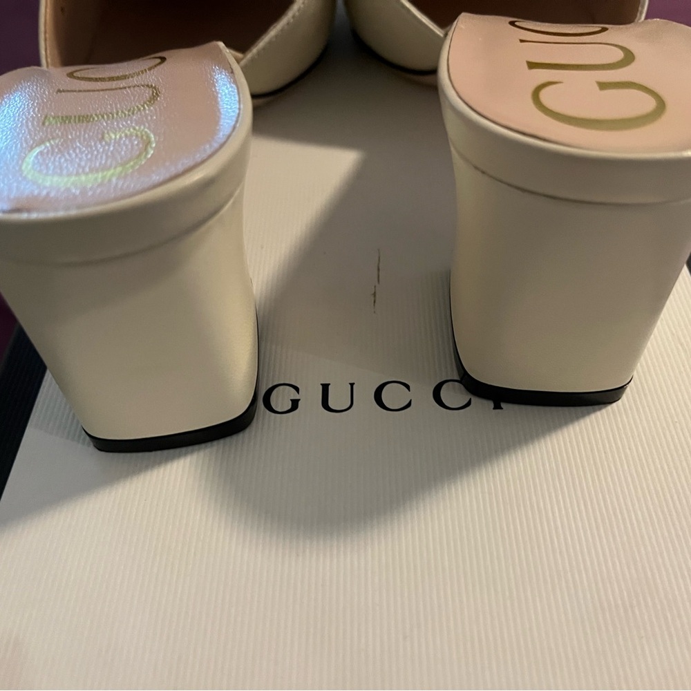 Gucci Cream Silver Mules with G Buckle - Picture 5 of 8